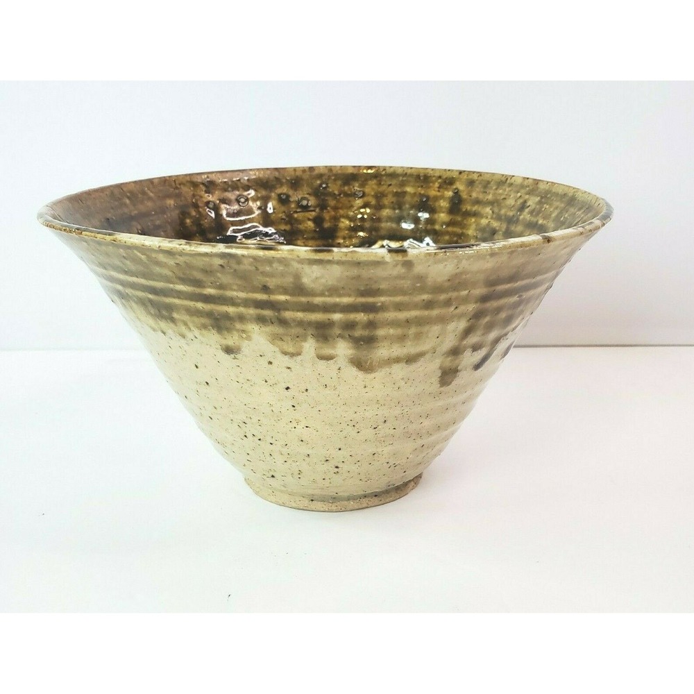 Hand Thrown Art Pottery Brown Tan Drip Glazed V-Shaped Bowl Flower Design Signed